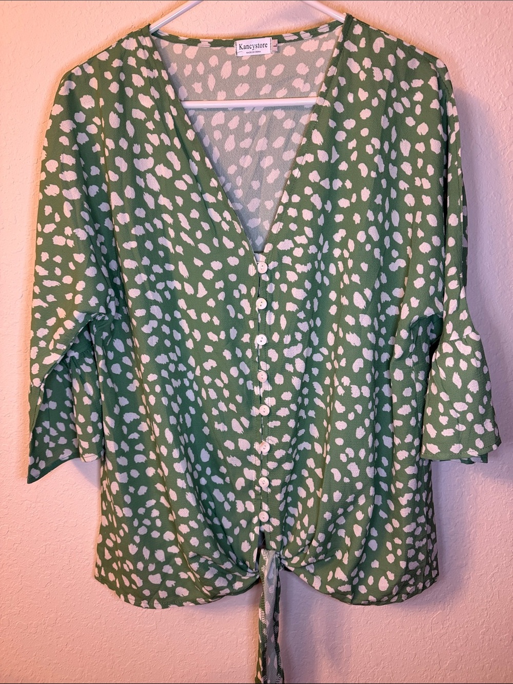 Green Printed Button-Down Tie-Hem Blouse